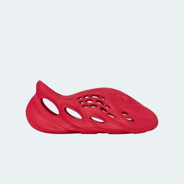 아디다스 이지 폼 러너 버밀리온