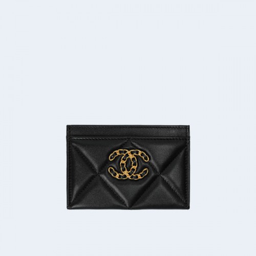 샤넬 19 카드홀더 램스킨&골드 메탈 블랙