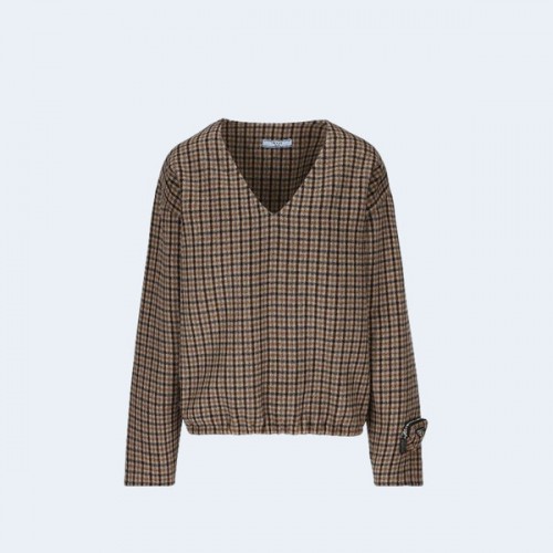 프라다 포켓 슬리브 브이넥 탑