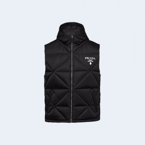 프라다 리나일론 다운 베스트