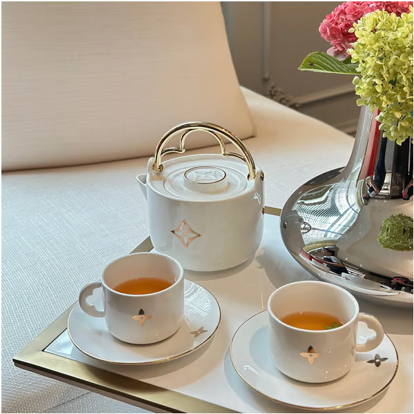 LOUIS VUITTON 루이비통 골드 블랑 스몰 티팟 세트 5PCS (2인 찻잔) ▶매장-458만원대◀