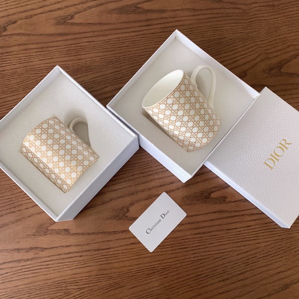 DIOR 디올 까나쥬 무광 골드 머그컵 1PCS ▶매장-44만원대◀