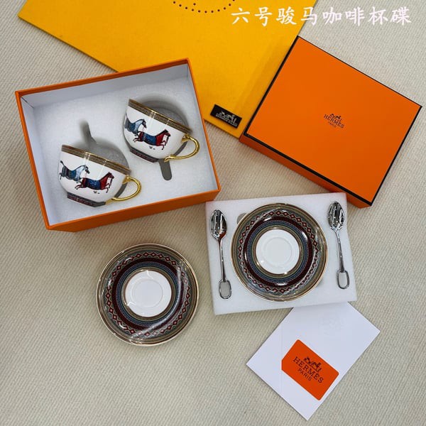 HERMES 에르메스 Cheval d'Orient 티웨어 세트 6PCS (2인) ▶매장-100만원대◀